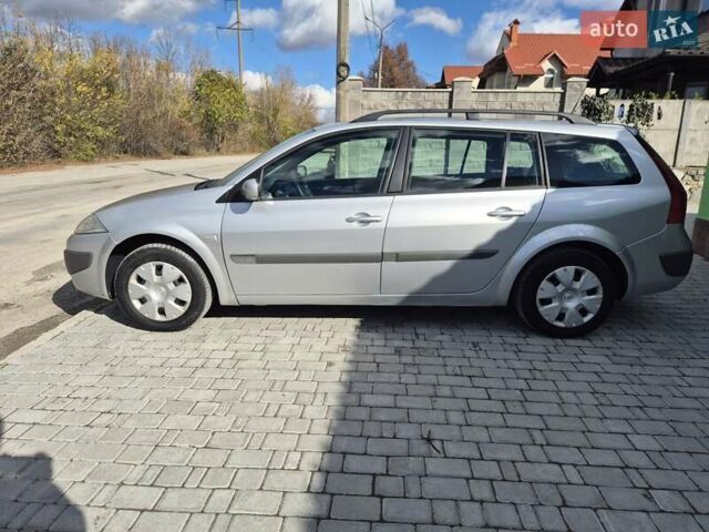 Серый Рено Меган, объемом двигателя 1.6 л и пробегом 230 тыс. км за 5500 $, фото 2 на Automoto.ua