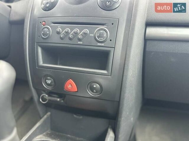 Сірий Рено Меган, об'ємом двигуна 1.6 л та пробігом 171 тис. км за 5500 $, фото 6 на Automoto.ua