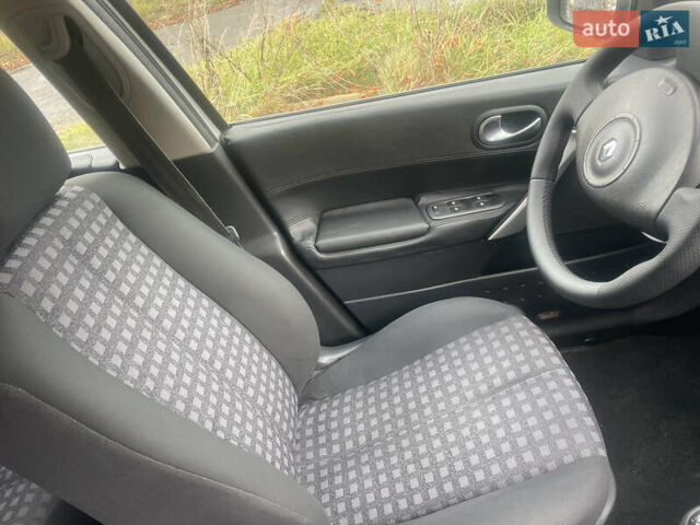 Рено Меган 2006 в Ковель на Automoto.ua Серый Рено Меган, объемом двигателя 1.6 л и пробегом 287 тыс. км за 4650 $, фото 11 на Automoto.ua