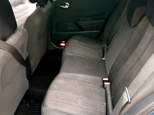 Серый Рено Меган, объемом двигателя 1.6 л и пробегом 280 тыс. км за 5000 $, фото 7 на Automoto.ua