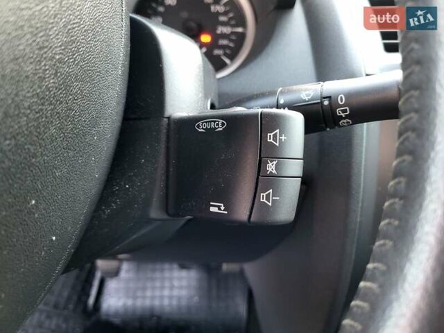 Серый Рено Меган, объемом двигателя 1.6 л и пробегом 182 тыс. км за 5700 $, фото 62 на Automoto.ua