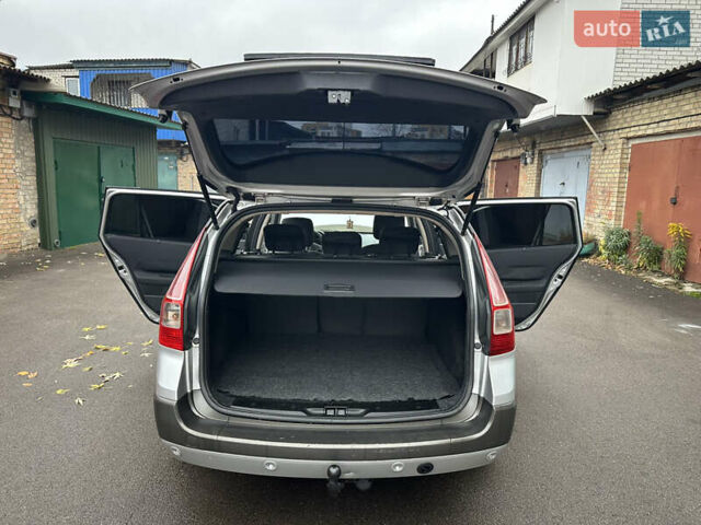 Сірий Рено Меган, об'ємом двигуна 1.6 л та пробігом 285 тис. км за 4850 $, фото 17 на Automoto.ua