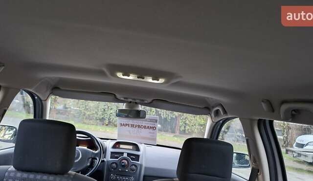 Сірий Рено Меган, об'ємом двигуна 1.6 л та пробігом 220 тис. км за 5500 $, фото 12 на Automoto.ua