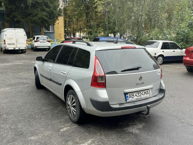 Серый Рено Меган, объемом двигателя 1.5 л и пробегом 300 тыс. км за 4800 $, фото 5 на Automoto.ua