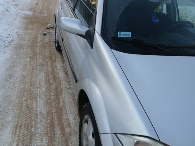 Серый Рено Меган, объемом двигателя 1.5 л и пробегом 250 тыс. км за 750 $, фото 2 на Automoto.ua