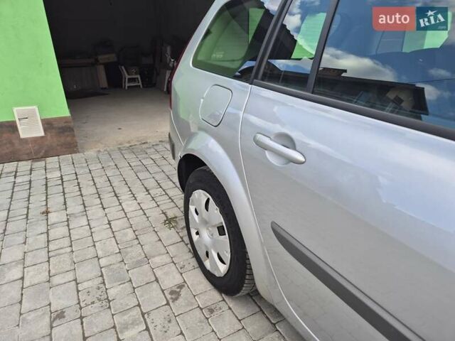 Серый Рено Меган, объемом двигателя 1.6 л и пробегом 230 тыс. км за 5500 $, фото 11 на Automoto.ua