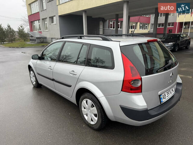 Сірий Рено Меган, об'ємом двигуна 1.6 л та пробігом 241 тис. км за 5300 $, фото 6 на Automoto.ua