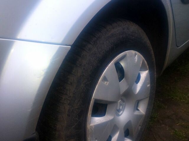 Сірий Рено Меган, об'ємом двигуна 1.6 л та пробігом 199 тис. км за 4900 $, фото 4 на Automoto.ua