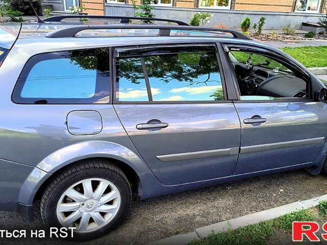 Серый Рено Меган, объемом двигателя 1.6 л и пробегом 378 тыс. км за 4200 $, фото 5 на Automoto.ua