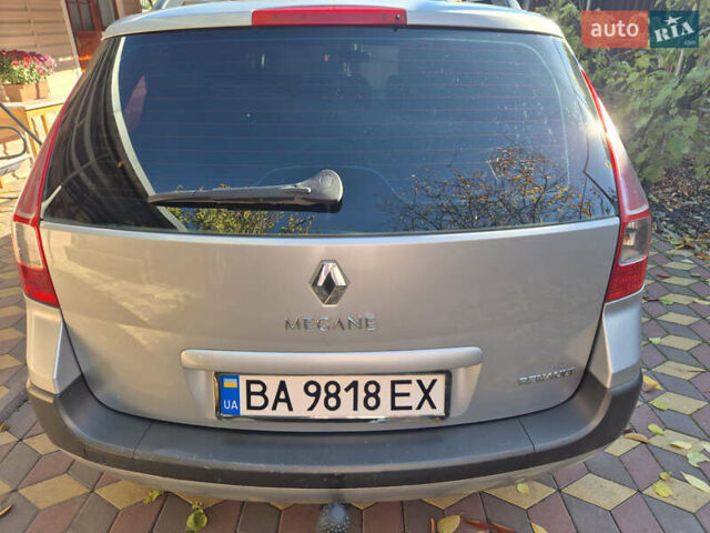 Серый Рено Меган, объемом двигателя 1.4 л и пробегом 253 тыс. км за 4500 $, фото 5 на Automoto.ua
