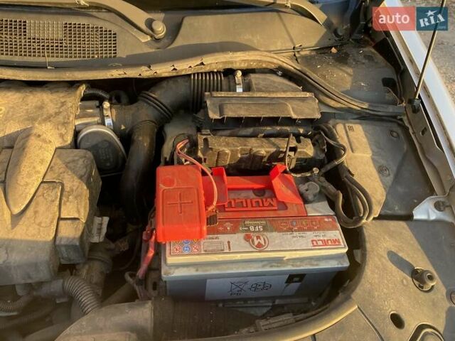 Серый Рено Меган, объемом двигателя 1.6 л и пробегом 201 тыс. км за 4749 $, фото 30 на Automoto.ua