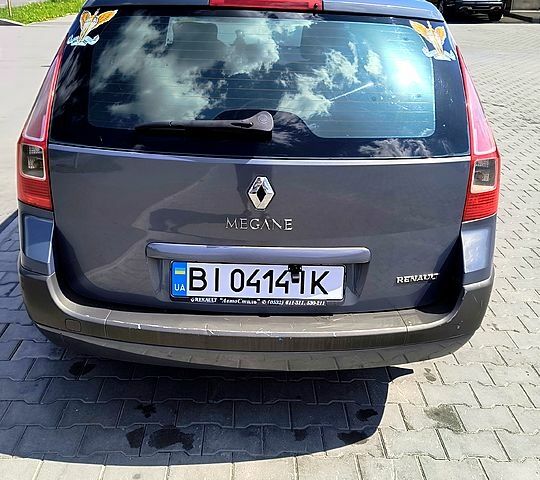 Серый Рено Меган, объемом двигателя 1.6 л и пробегом 378 тыс. км за 4200 $, фото 1 на Automoto.ua