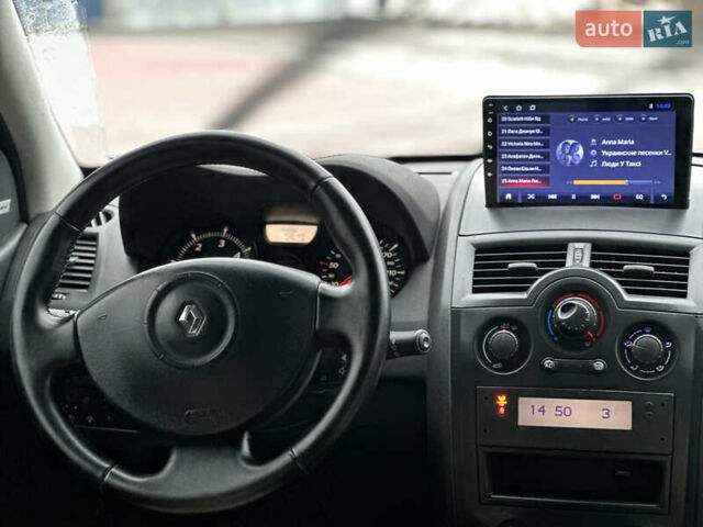 Серый Рено Меган, объемом двигателя 1.5 л и пробегом 325 тыс. км за 4950 $, фото 31 на Automoto.ua