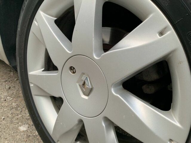 Сірий Рено Меган, об'ємом двигуна 1.6 л та пробігом 191 тис. км за 6100 $, фото 8 на Automoto.ua