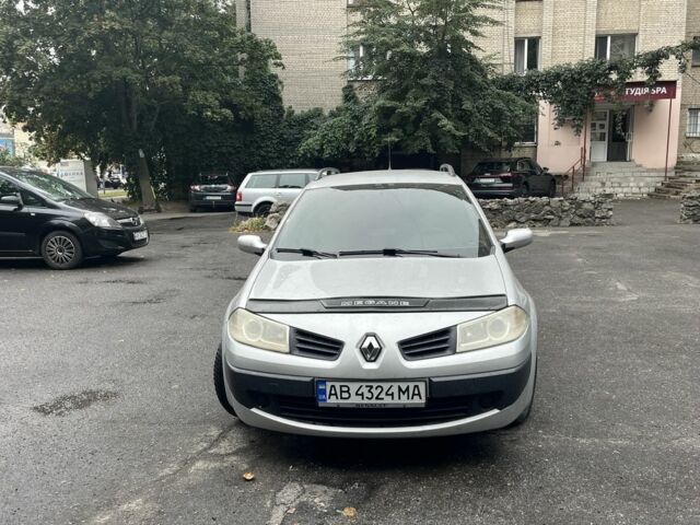 Серый Рено Меган, объемом двигателя 1.5 л и пробегом 300 тыс. км за 4800 $, фото 1 на Automoto.ua