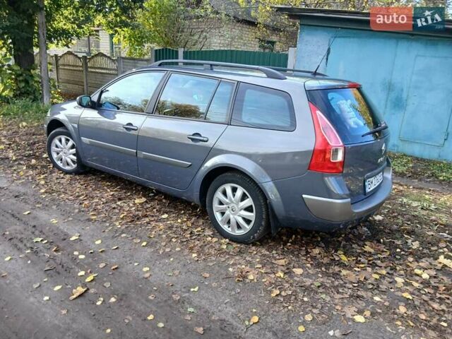 Рено Меган 2006 в Конотопе на Automoto.ua Серый Рено Меган, объемом двигателя 2 л и пробегом 219 тыс. км за 5600 $, фото 3 на Automoto.ua