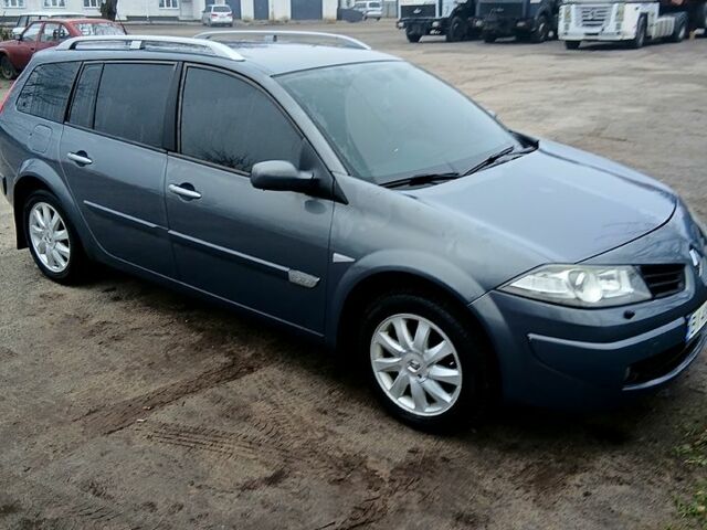 Серый Рено Меган, объемом двигателя 1.6 л и пробегом 280 тыс. км за 5000 $, фото 4 на Automoto.ua