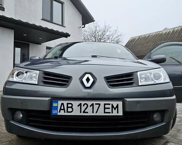 Серый Рено Меган, объемом двигателя 1.6 л и пробегом 257 тыс. км за 6500 $, фото 54 на Automoto.ua