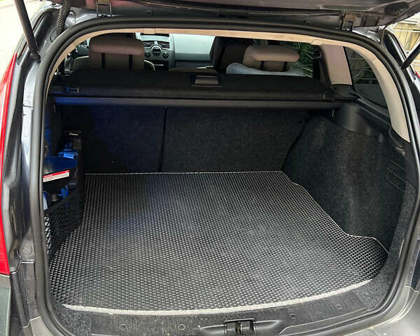 Серый Рено Меган, объемом двигателя 1.6 л и пробегом 206 тыс. км за 5950 $, фото 10 на Automoto.ua