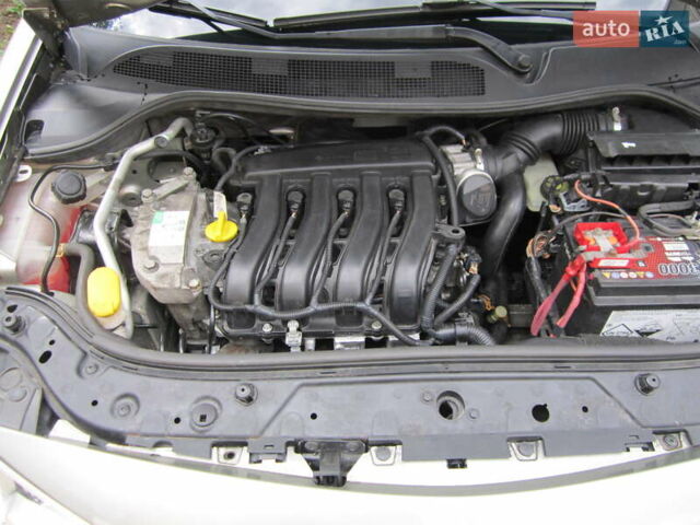 Сірий Рено Меган, об'ємом двигуна 1.6 л та пробігом 193 тис. км за 5000 $, фото 10 на Automoto.ua