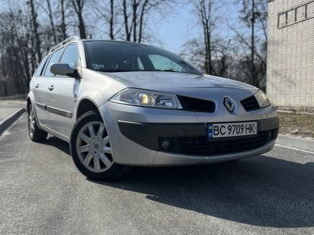 Серый Рено Меган, объемом двигателя 1.9 л и пробегом 340 тыс. км за 3400 $, фото 2 на Automoto.ua