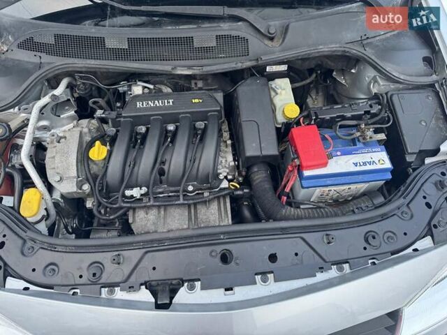 Сірий Рено Меган, об'ємом двигуна 1.4 л та пробігом 220 тис. км за 4600 $, фото 16 на Automoto.ua