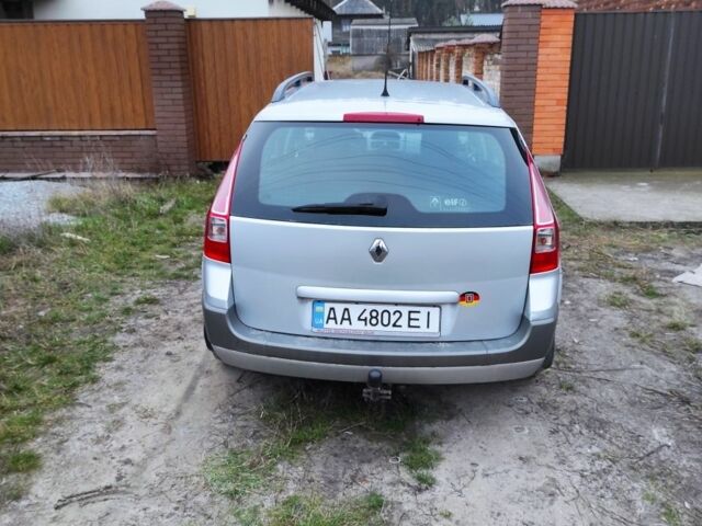 Серый Рено Меган, объемом двигателя 1.6 л и пробегом 192 тыс. км за 5200 $, фото 4 на Automoto.ua