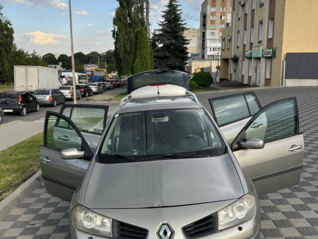 Сірий Рено Меган, об'ємом двигуна 1.9 л та пробігом 265 тис. км за 3200 $, фото 14 на Automoto.ua