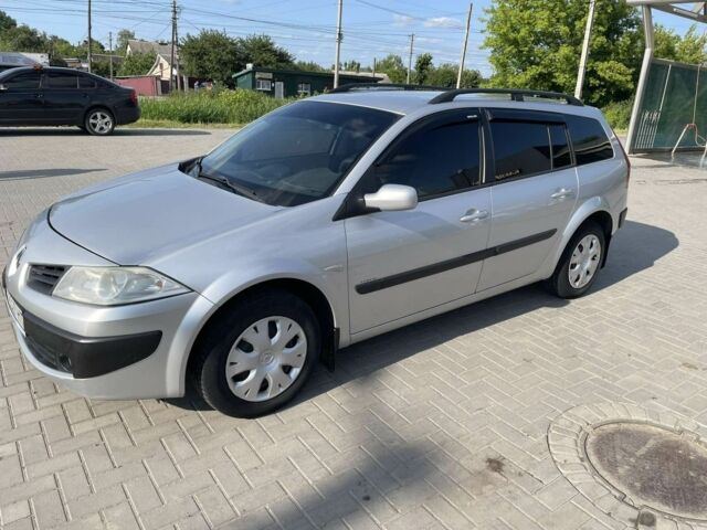 Серый Рено Меган, объемом двигателя 1.5 л и пробегом 232 тыс. км за 4800 $, фото 3 на Automoto.ua