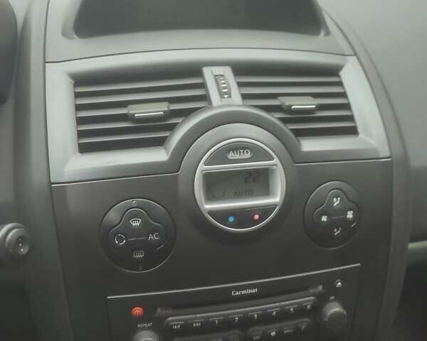 Серый Рено Меган, объемом двигателя 1.6 л и пробегом 298 тыс. км за 4500 $, фото 2 на Automoto.ua