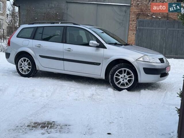 Сірий Рено Меган, об'ємом двигуна 1.4 л та пробігом 220 тис. км за 4600 $, фото 2 на Automoto.ua