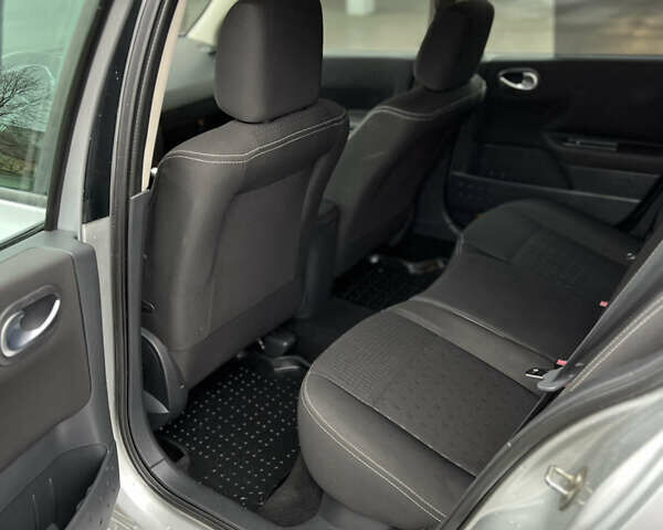 Сірий Рено Меган, об'ємом двигуна 1.6 л та пробігом 241 тис. км за 5300 $, фото 10 на Automoto.ua