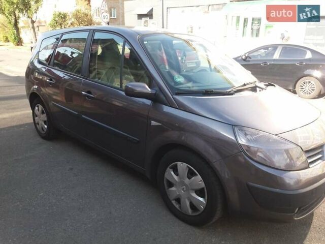 Серый Рено Меган, объемом двигателя 2 л и пробегом 220 тыс. км за 6200 $, фото 3 на Automoto.ua