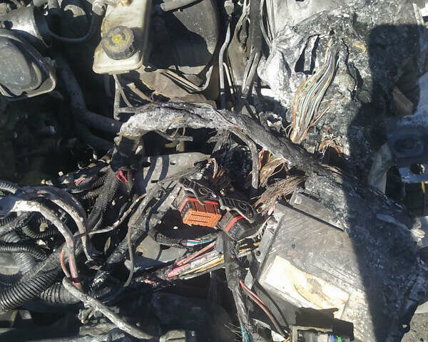 Серый Рено Меган, объемом двигателя 1.6 л и пробегом 245 тыс. км за 2200 $, фото 9 на Automoto.ua