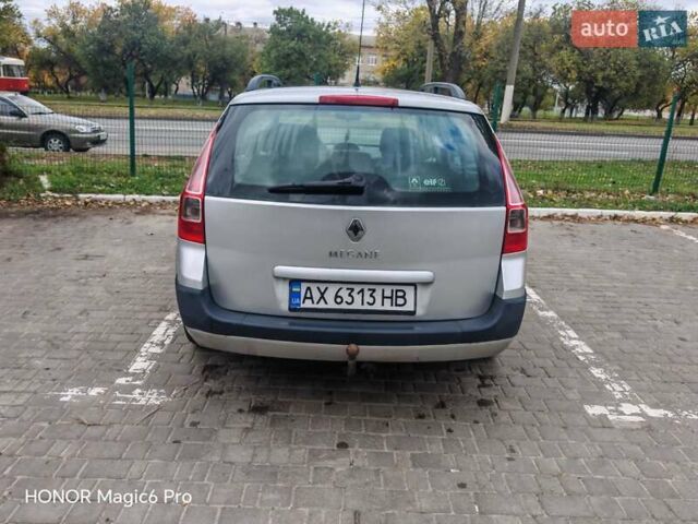 Серый Рено Меган, объемом двигателя 1.6 л и пробегом 316 тыс. км за 4600 $, фото 4 на Automoto.ua