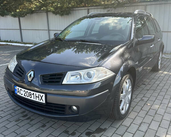 Серый Рено Меган, объемом двигателя 1.6 л и пробегом 235 тыс. км за 5200 $, фото 3 на Automoto.ua