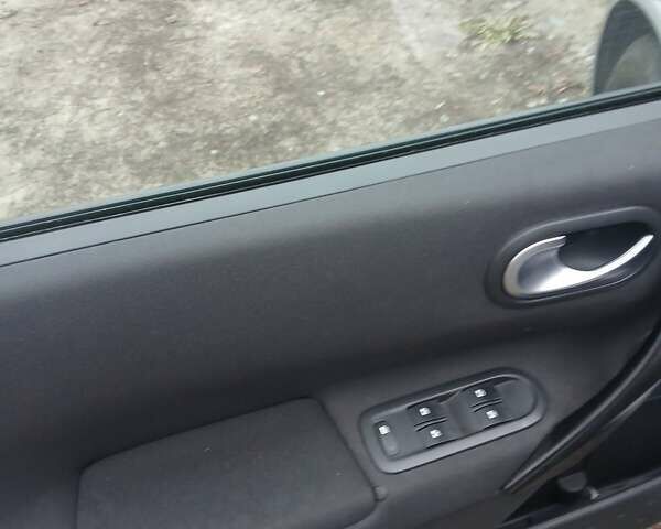 Сірий Рено Меган, об'ємом двигуна 1.6 л та пробігом 186 тис. км за 6000 $, фото 10 на Automoto.ua