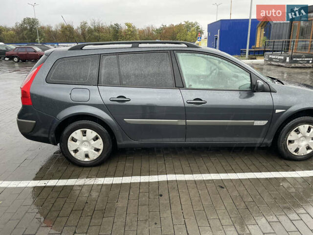 Сірий Рено Меган, об'ємом двигуна 1.59 л та пробігом 282 тис. км за 5500 $, фото 6 на Automoto.ua