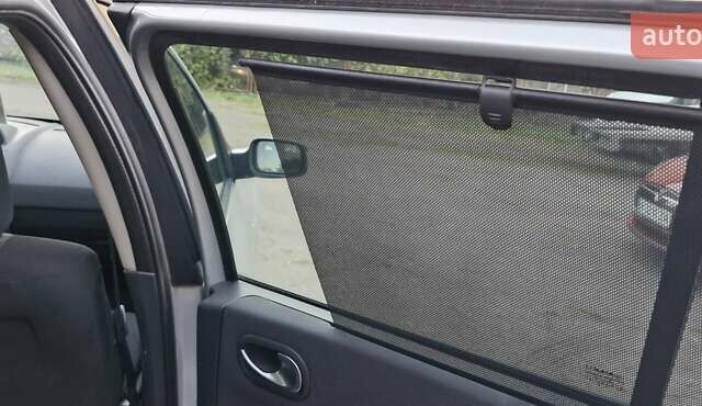 Сірий Рено Меган, об'ємом двигуна 1.6 л та пробігом 220 тис. км за 5500 $, фото 13 на Automoto.ua