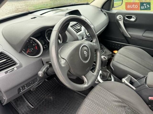 Сірий Рено Меган, об'ємом двигуна 1.6 л та пробігом 216 тис. км за 5400 $, фото 14 на Automoto.ua