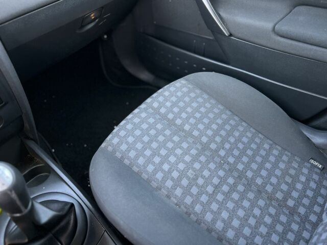 Серый Рено Меган, объемом двигателя 1.6 л и пробегом 256 тыс. км за 5500 $, фото 8 на Automoto.ua