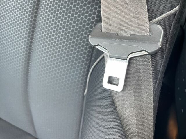 Серый Рено Меган, объемом двигателя 1.6 л и пробегом 196 тыс. км за 5500 $, фото 10 на Automoto.ua