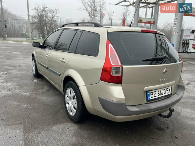 Серый Рено Меган, объемом двигателя 1.6 л и пробегом 281 тыс. км за 4800 $, фото 10 на Automoto.ua