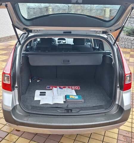 Сірий Рено Меган, об'ємом двигуна 1.6 л та пробігом 74 тис. км за 6800 $, фото 16 на Automoto.ua