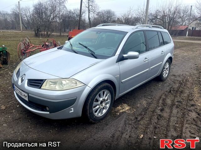 Серый Рено Меган, объемом двигателя 16 л и пробегом 0 тыс. км за 5800 $, фото 1 на Automoto.ua