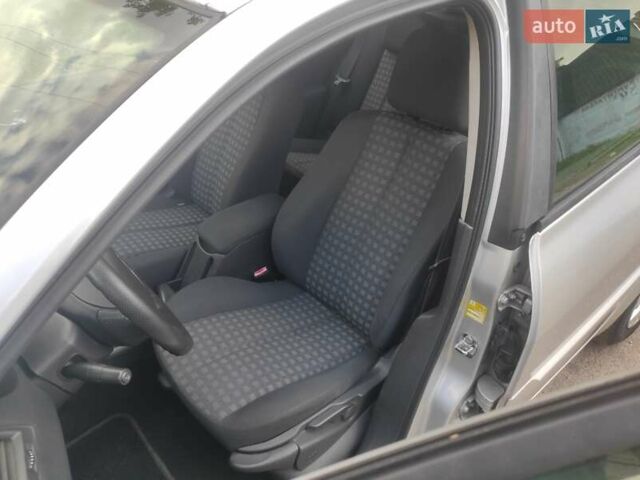 Серый Рено Меган, объемом двигателя 1.6 л и пробегом 206 тыс. км за 5390 $, фото 10 на Automoto.ua