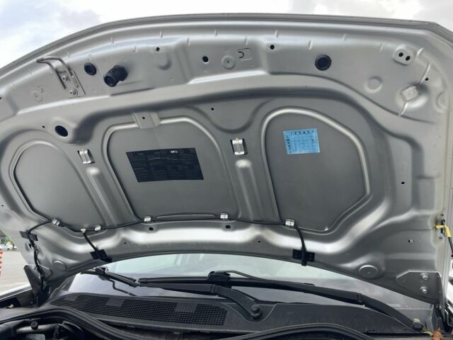 Серый Рено Меган, объемом двигателя 1.6 л и пробегом 196 тыс. км за 5500 $, фото 16 на Automoto.ua