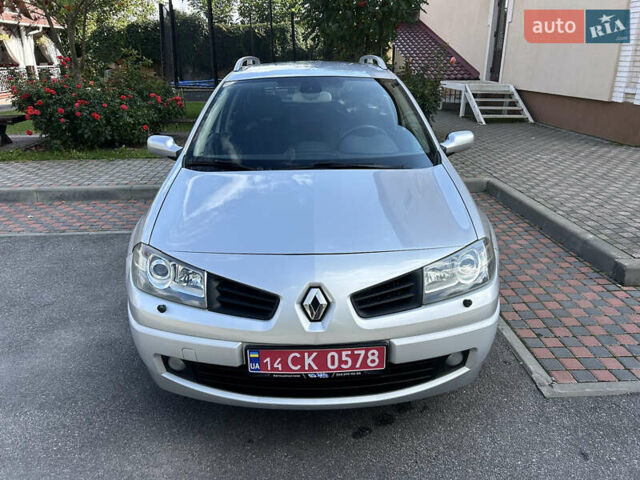 Рено Меган 2007 в Виннице на Automoto.ua Серый Рено Меган, объемом двигателя 1.6 л и пробегом 178 тыс. км за 5850 $, фото 11 на Automoto.ua