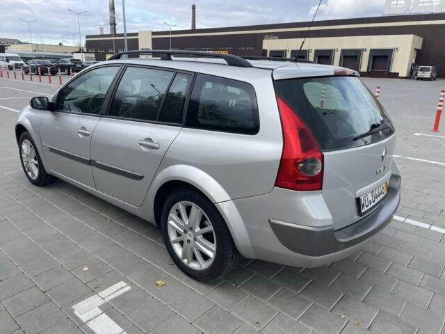 Серый Рено Меган, объемом двигателя 1.6 л и пробегом 196 тыс. км за 5500 $, фото 1 на Automoto.ua