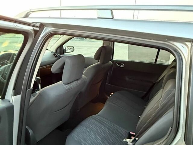 Серый Рено Меган, объемом двигателя 0 л и пробегом 169 тыс. км за 6500 $, фото 7 на Automoto.ua